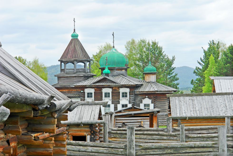 Irkuck - stolica Syberii Wschodniej, drewniana cerkiew