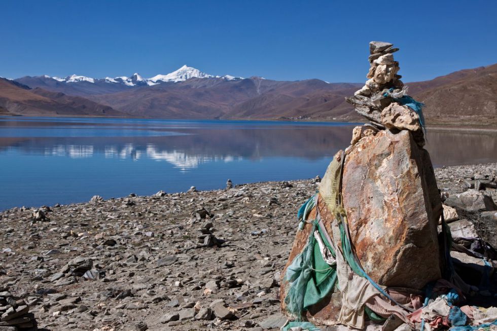 Jezioro Yamdrok. Wycieczka do Tybetu.